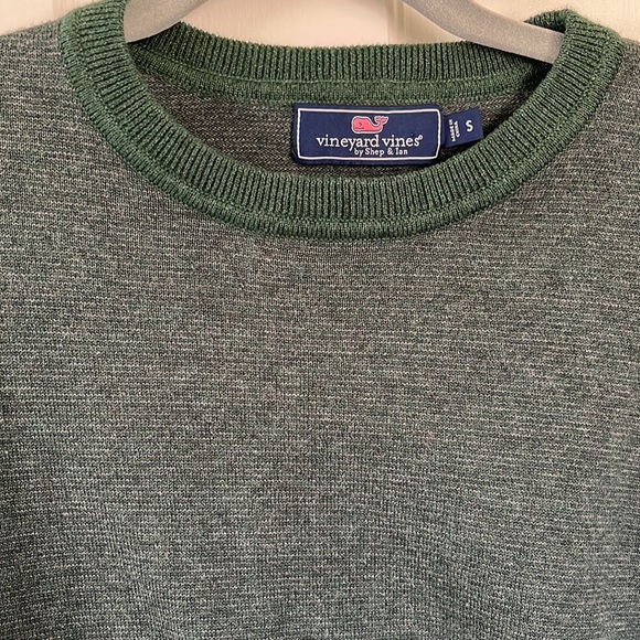 Vineyard Vines Green Sweater - Picture 3 of 4